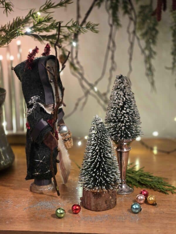 Krampus - side Krampus - side